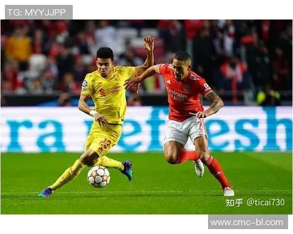 克罗托与贝内文的精彩对决分析与赛季前景展望